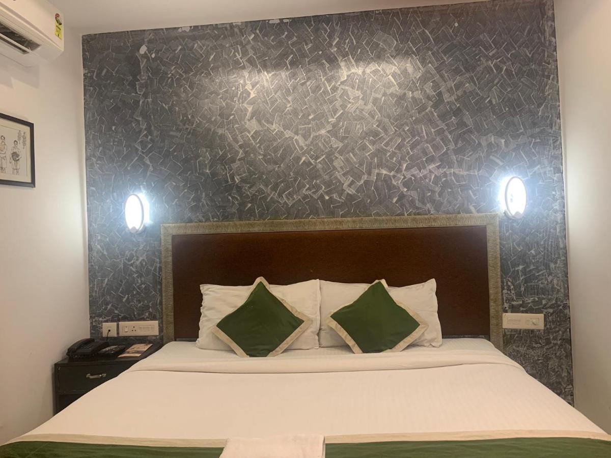 Hotel Greenlife Kochi ภายนอก รูปภาพ